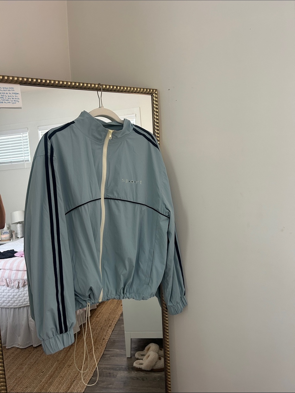 SET ACTIVE windbreaker